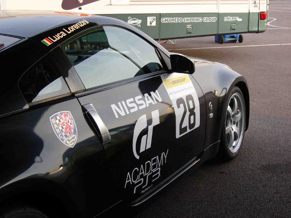 Luca Lorenzini - Nissan 350z - Rockingham circuit